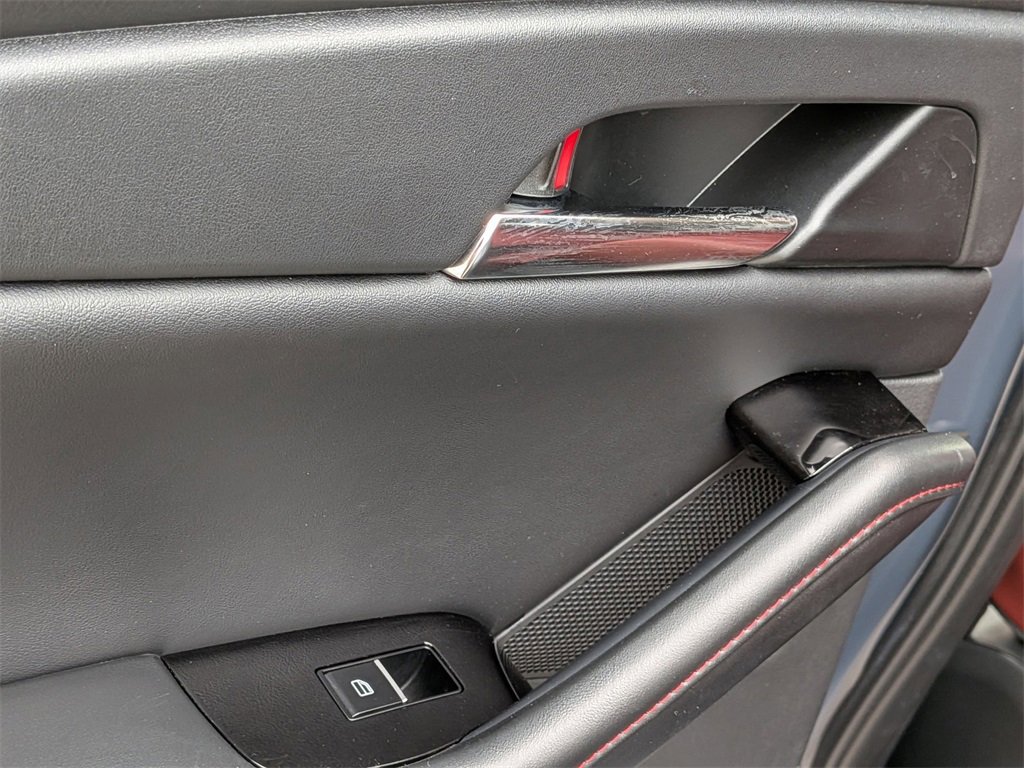 Used 2025 MAZDA CX-30 AWD 2.5 S w/ Preferred Package image 29