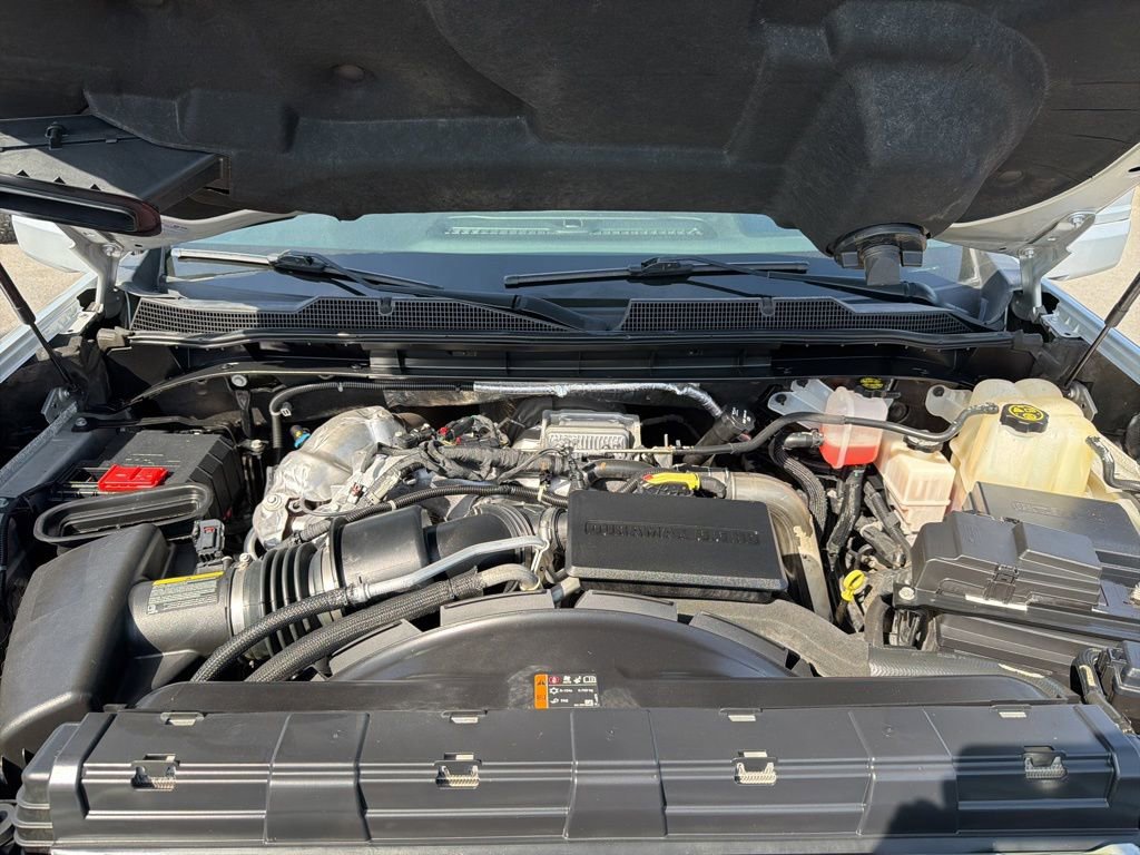 Used 2023 Chevrolet Silverado 3500 High Country image 8