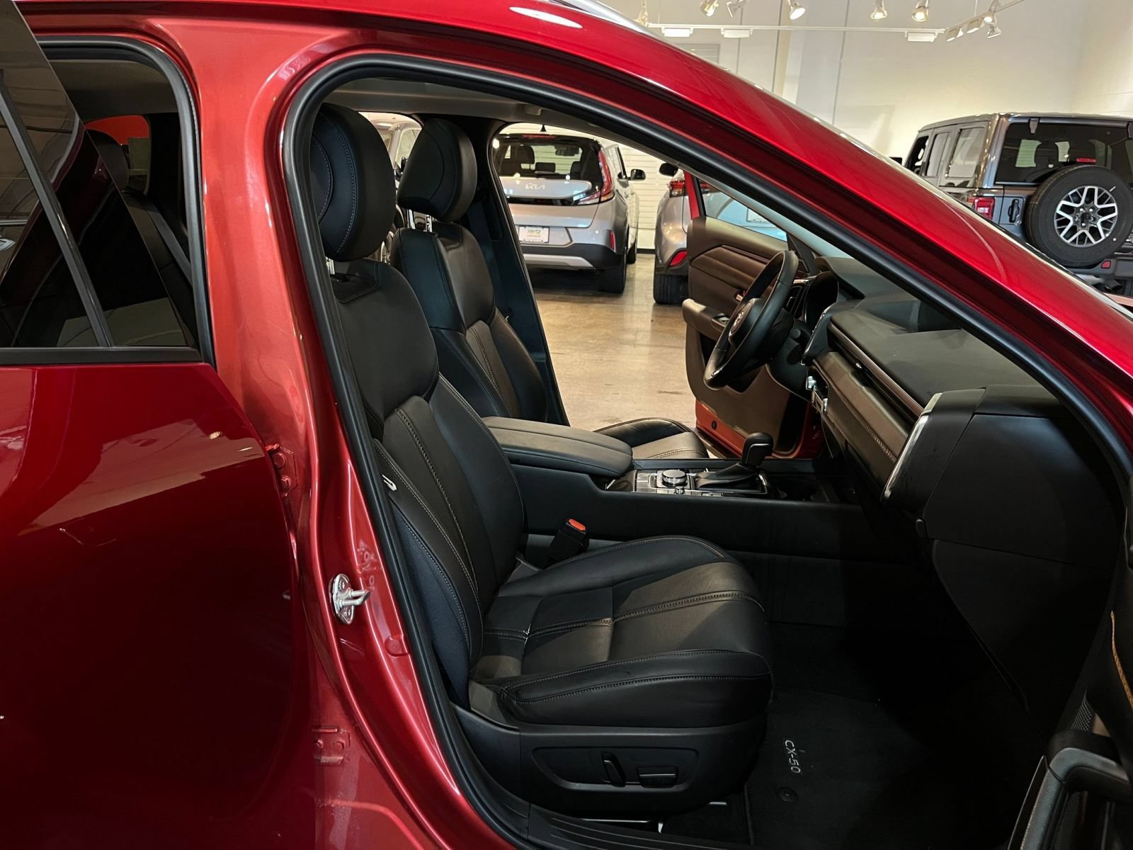 Used 2025 MAZDA CX-50 2.5 Hybrid w/ Premium Plus Pkg AWD/4WD image 38
