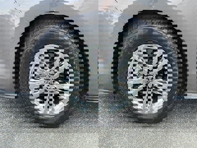 Certified 2023 Toyota Sienna Platinum image 14