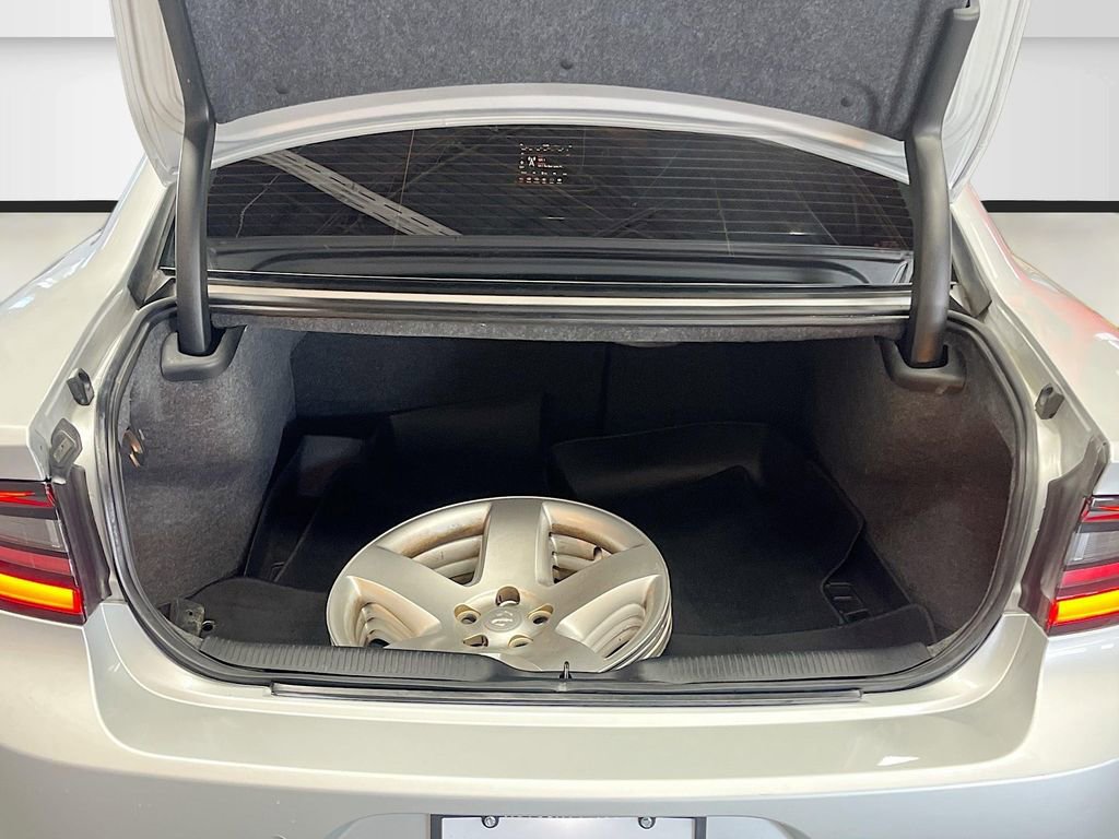 Used 2021 Dodge Charger SXT w/ Cold Weather Package image 26