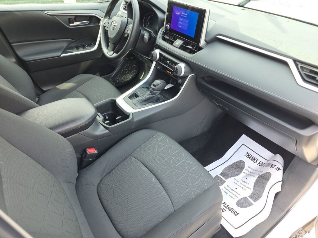 Certified 2024 Toyota RAV4 XLE image 18
