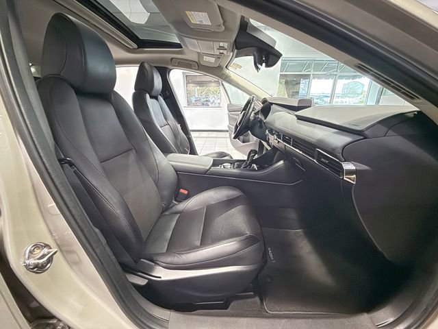 Used 2022 MAZDA MAZDA3 s image 12