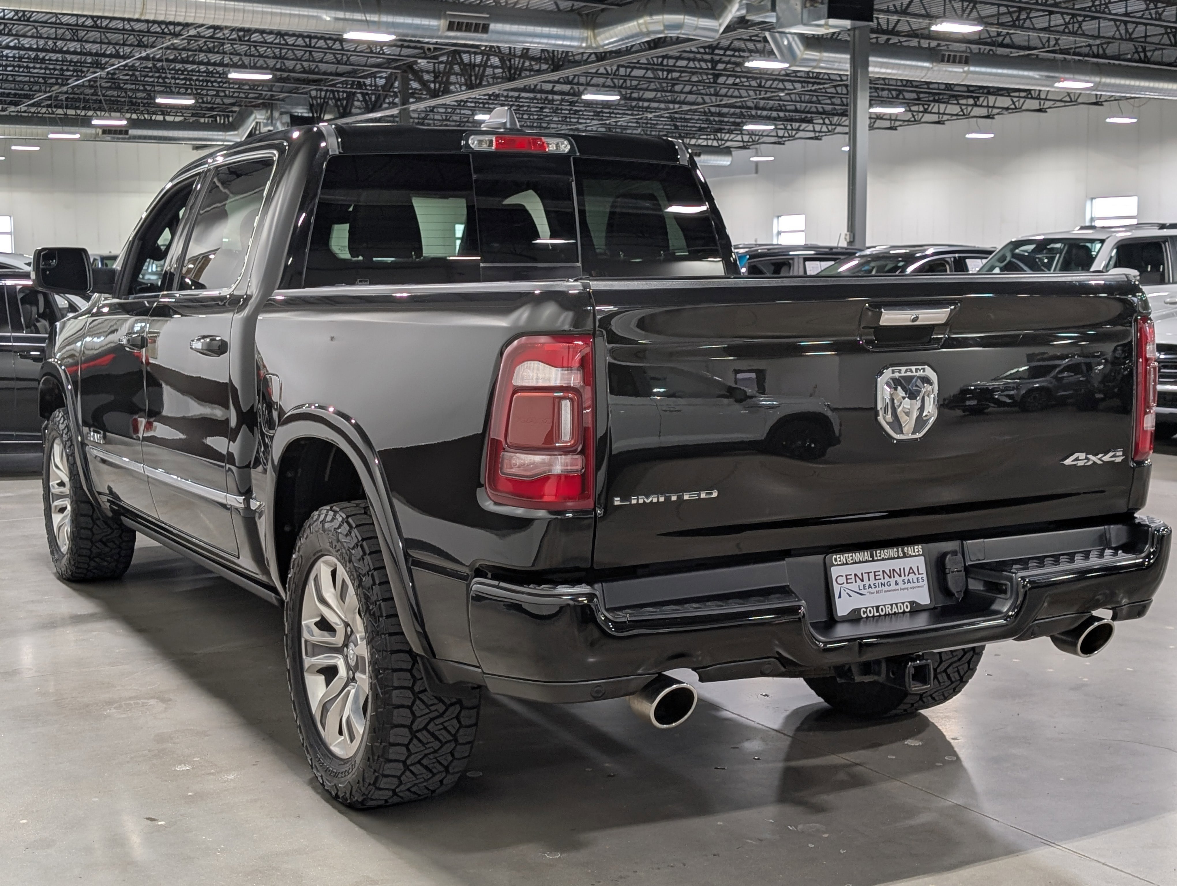 Used 2022 RAM 1500 Limited w/ Body Color Bumper Group image 6