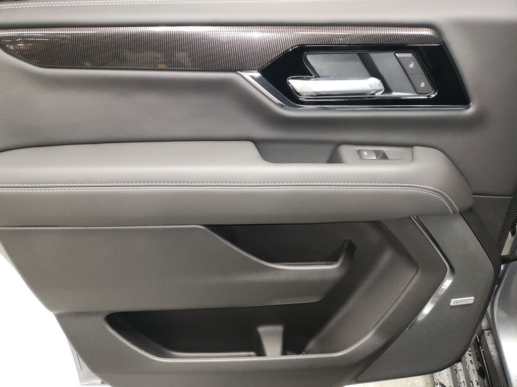 New 2026 GMC Yukon XL Elevation w/ Elevation Premium Package image 29