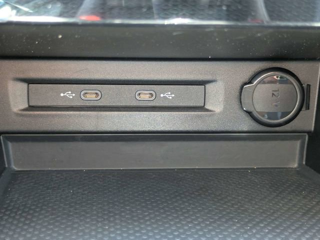 Used 2025 Volkswagen Taos S AWD/4WD image 23