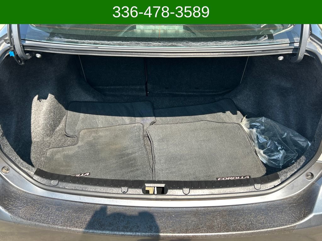 Used 2013 Toyota Corolla LE image 21