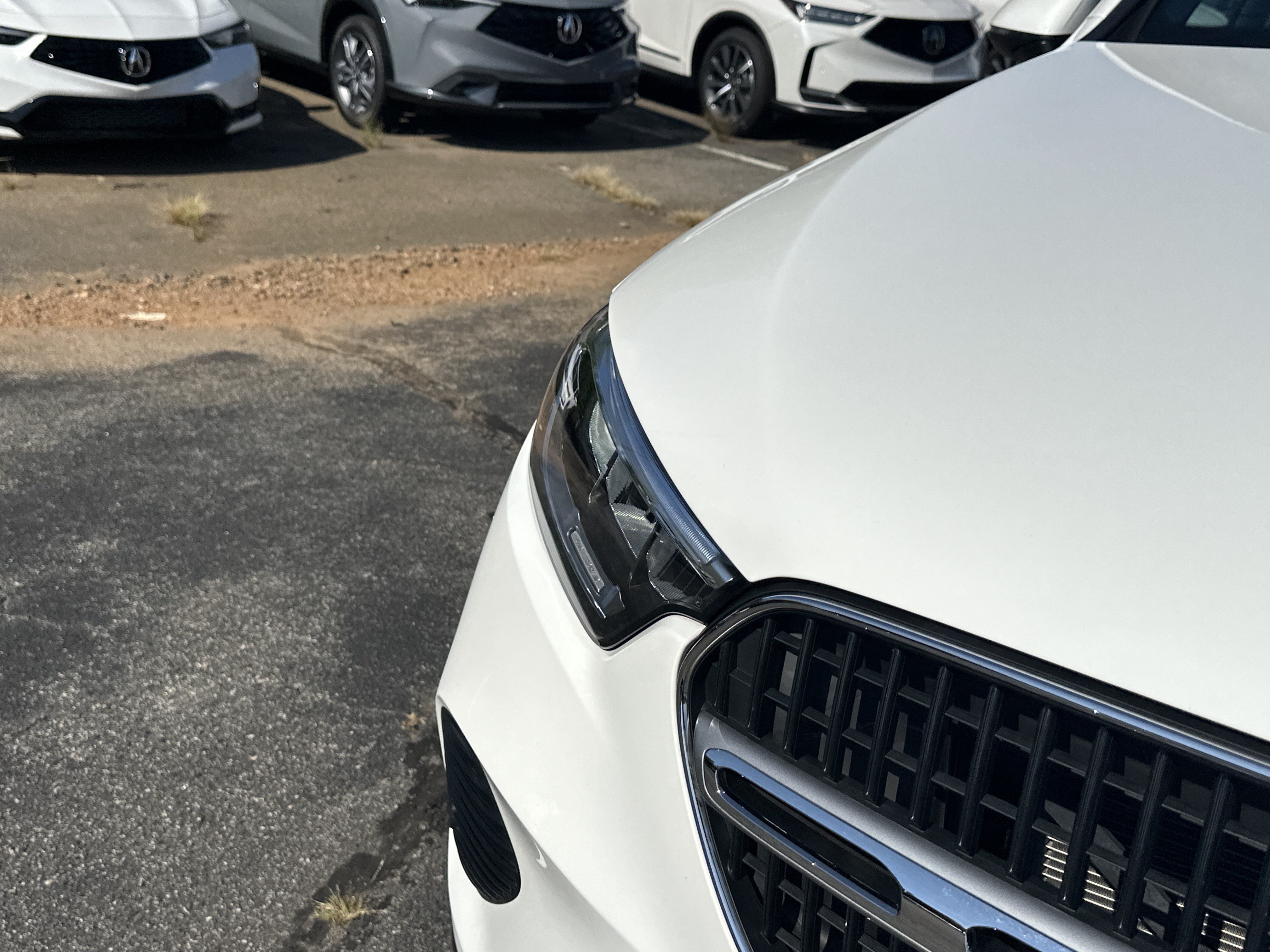 Used 2025 Mercedes-Benz GLC 300 image 12