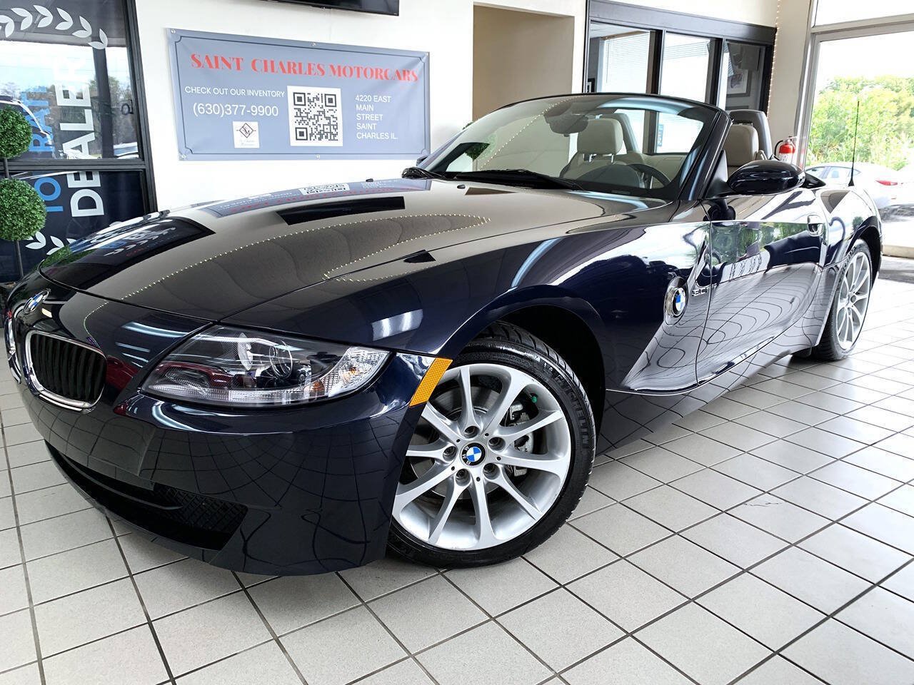 Used 2006 BMW Z4 3.0i RWD image 2