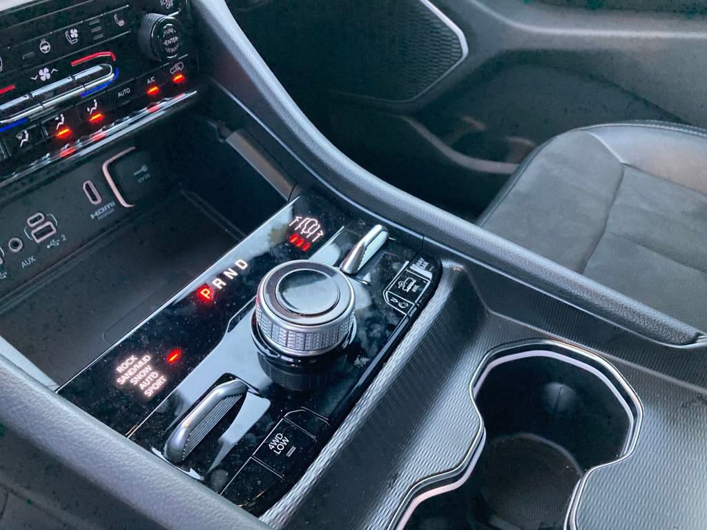 New 2024 Jeep Grand Cherokee Trailhawk w/ Advanced Protech Group II image 19