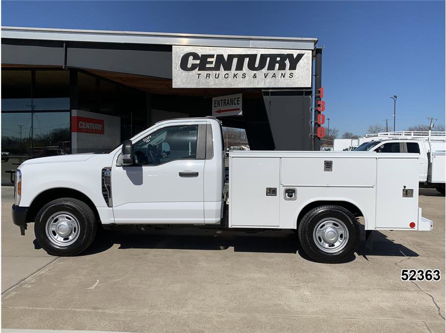 Used 2026 Ford F250 XL image 4
