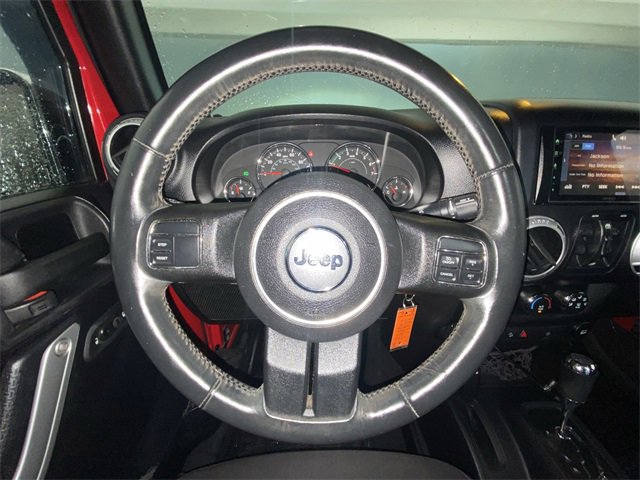 Used 2014 Jeep Wrangler Unlimited Sahara image 14