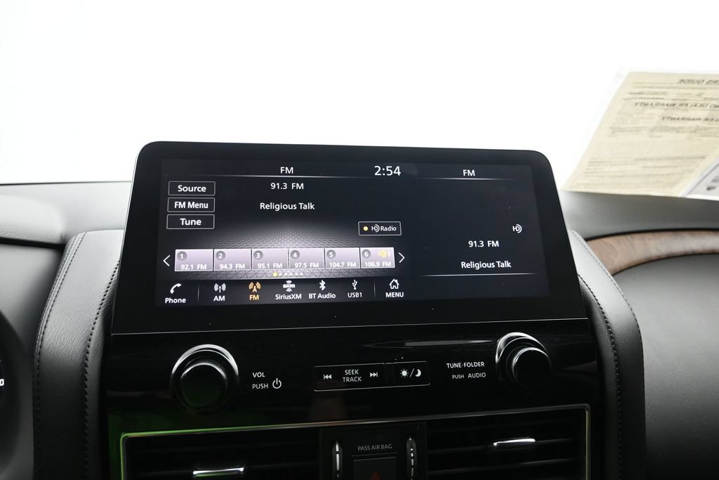 Used 2021 Nissan Armada SL w/ Captain's Chairs Package AWD/4WD image 15