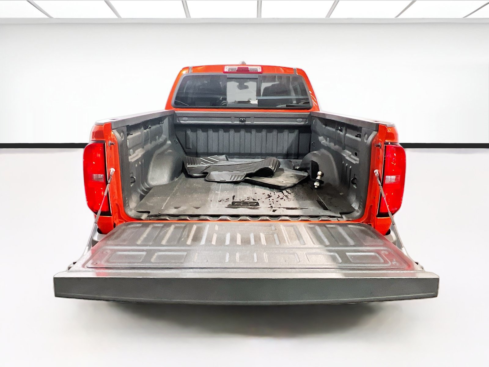 Used 2016 Chevrolet Colorado Z71 AWD/4WD image 17