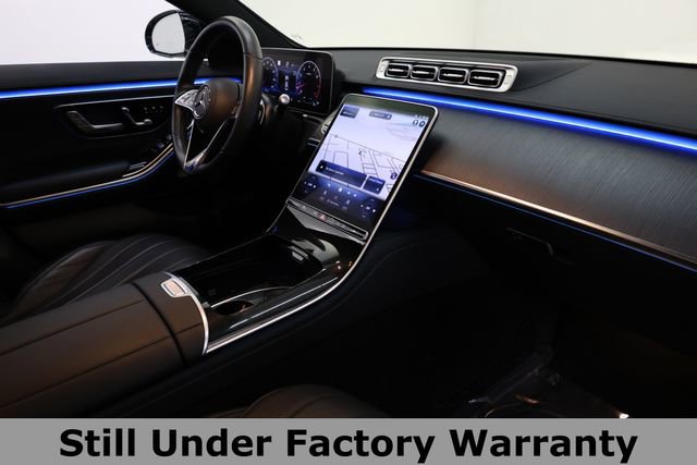 Used 2022 Mercedes-Benz S 580 4MATIC Sedan w/ AMG Line Package image 24