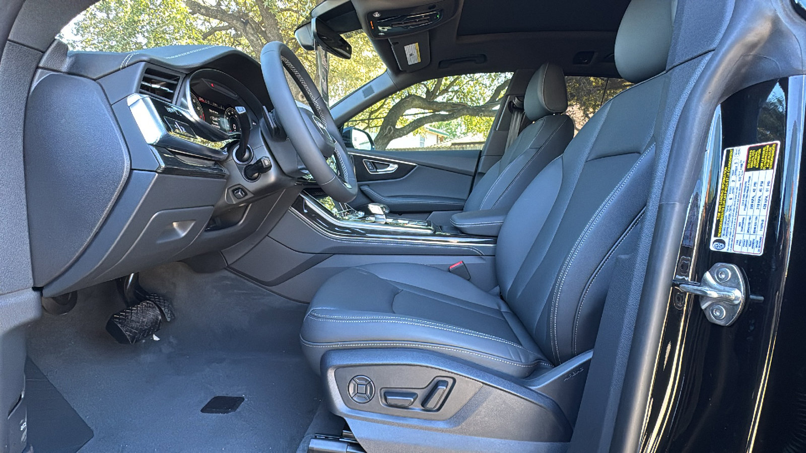 New 2026 Audi Q8 Premium Plus image 9