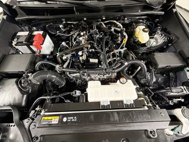 Certified 2026 Toyota 4Runner SR5 AWD/4WD image 31