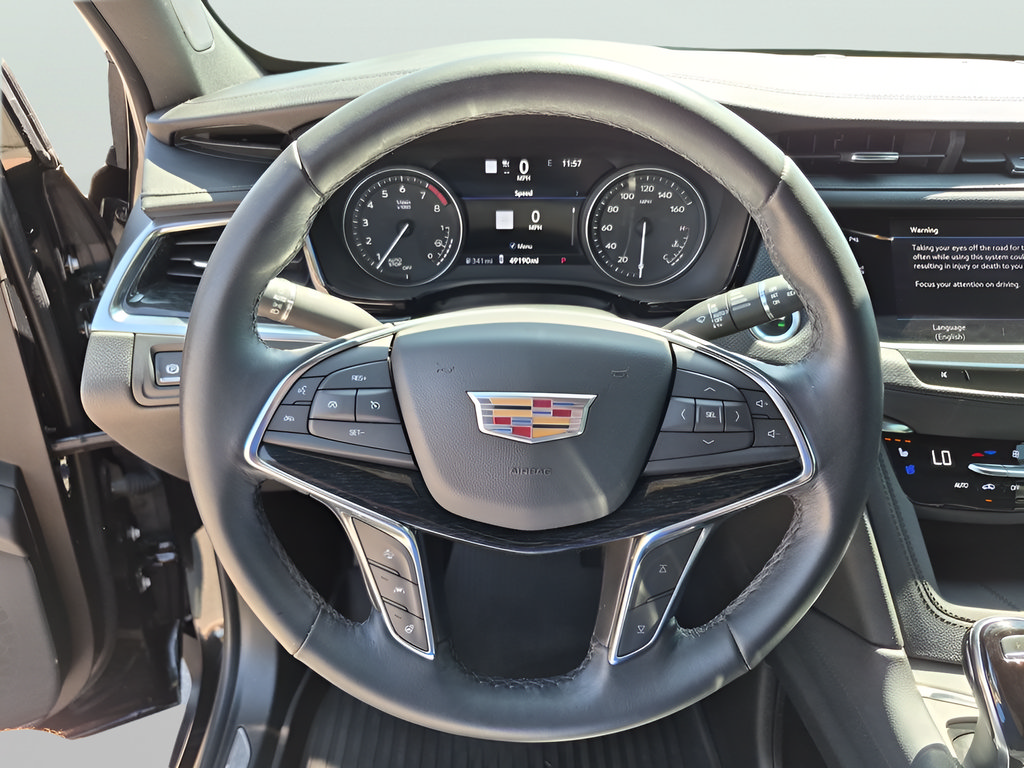 Used 2021 Cadillac XT5 Premium Luxury FWD image 29