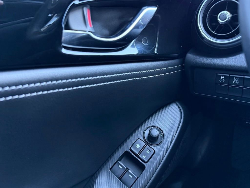 Used 2022 MAZDA MX-5 Miata RF Grand Touring image 13