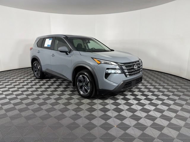 Certified 2026 Nissan Rogue SV FWD image 3