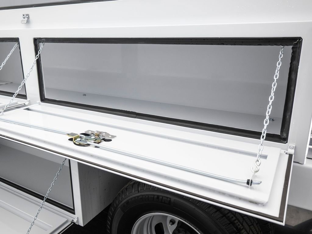 New 2024 Ford F350 XL w/ XL Chrome Package image 19