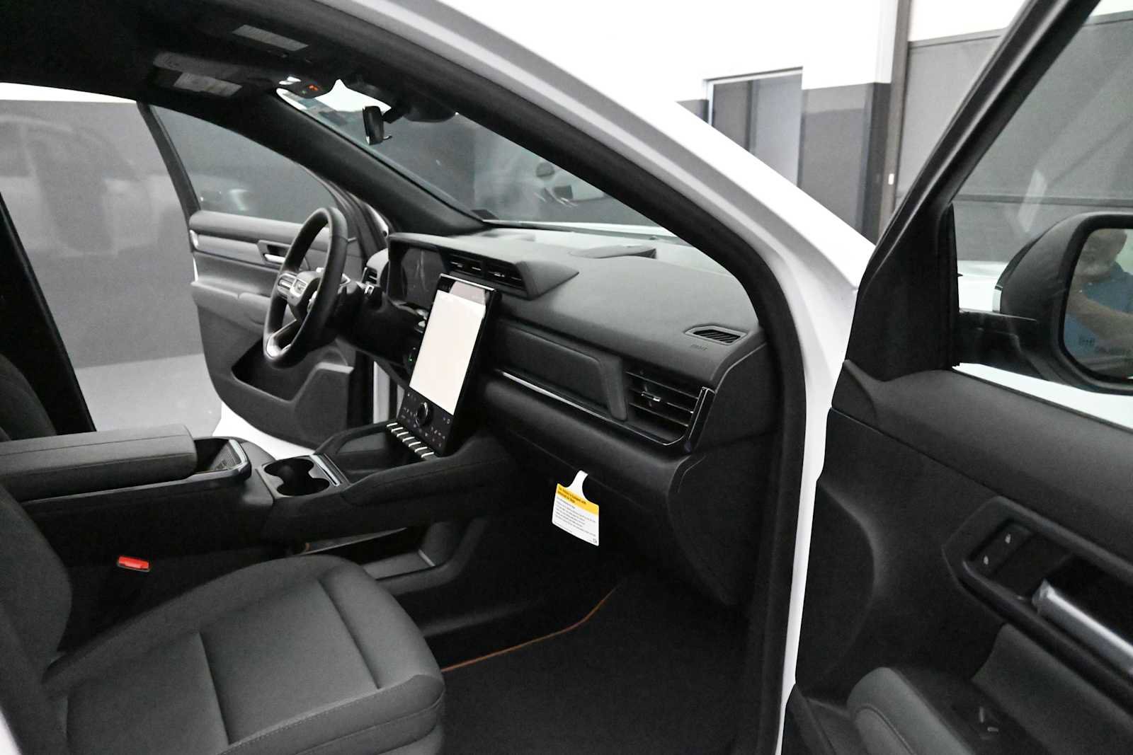 New 2026 GMC Terrain AT4 AWD/4WD image 25