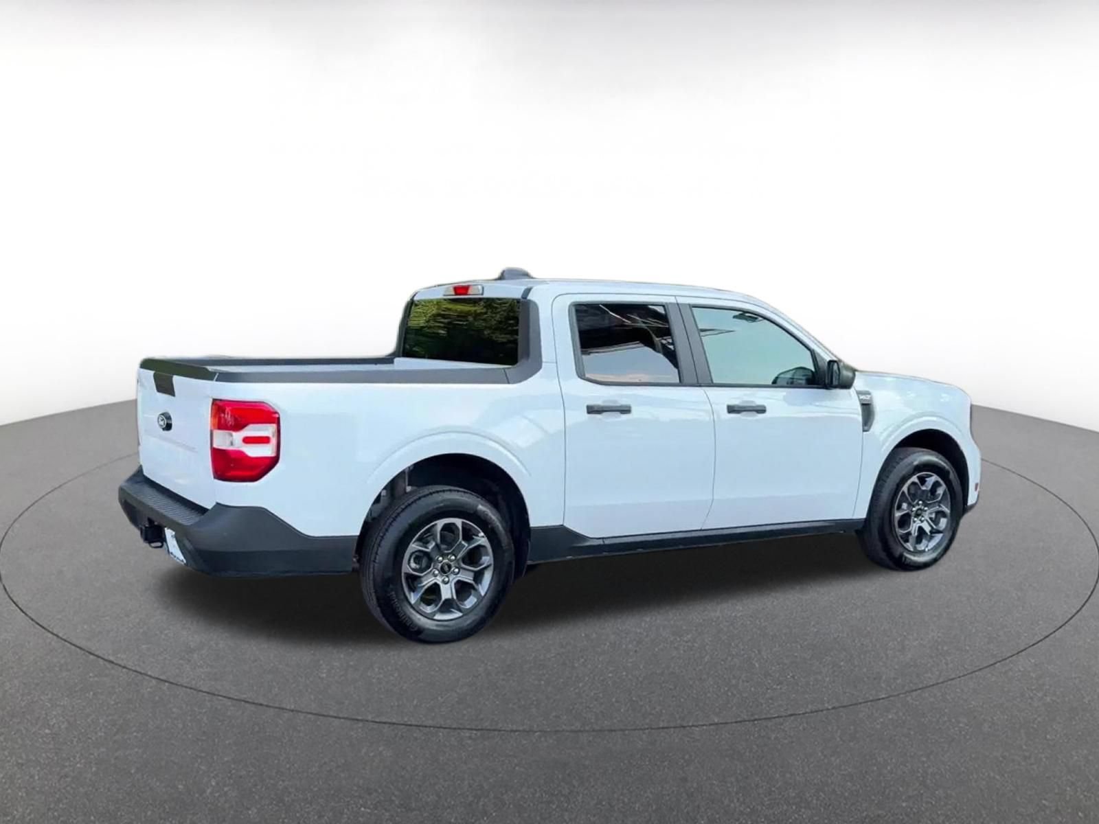 Used 2026 Ford Maverick XLT w/ Equipment Group 301A AWD/4WD image 14