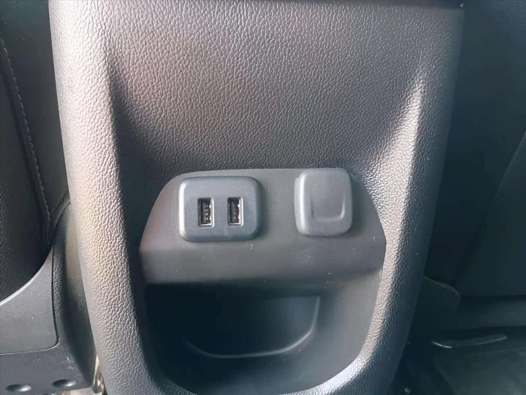 Used 2016 GMC Canyon SLT w/ Trailering Package RWD image 15