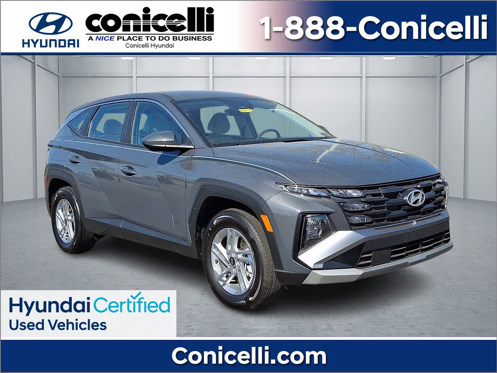 Certified 2025 Hyundai Tucson SE image 1