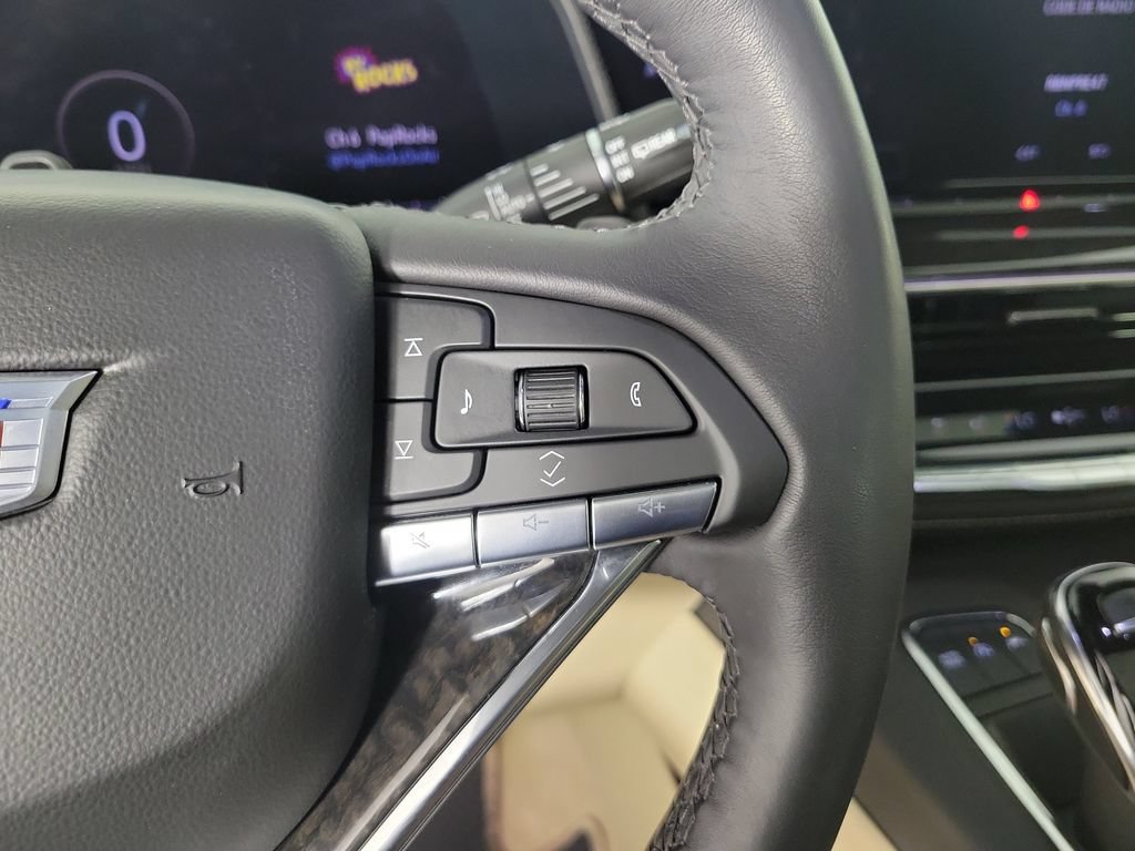 Certified 2024 Cadillac Escalade Premium Luxury AWD/4WD image 24