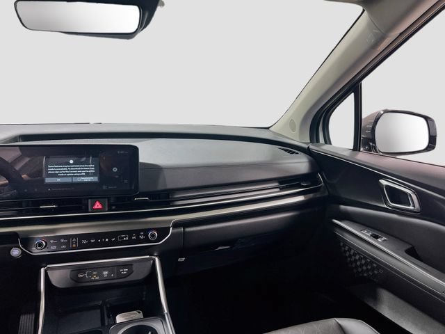 New 2027 Kia Carnival SX w/ Dark Edition Package FWD image 25