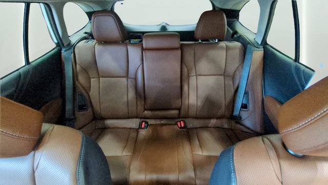 Used 2025 Subaru Outback Touring AWD/4WD image 14