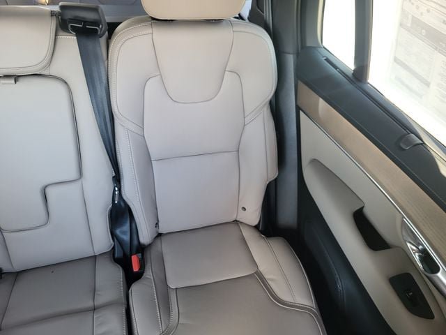 New 2026 Volvo XC90 T8 Ultra w/ Protection Package AWD/4WD image 15