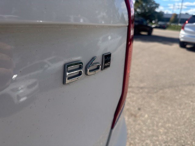 Used 2024 Volvo XC90 B6 Plus w/ Protection Package Premier AWD/4WD image 9