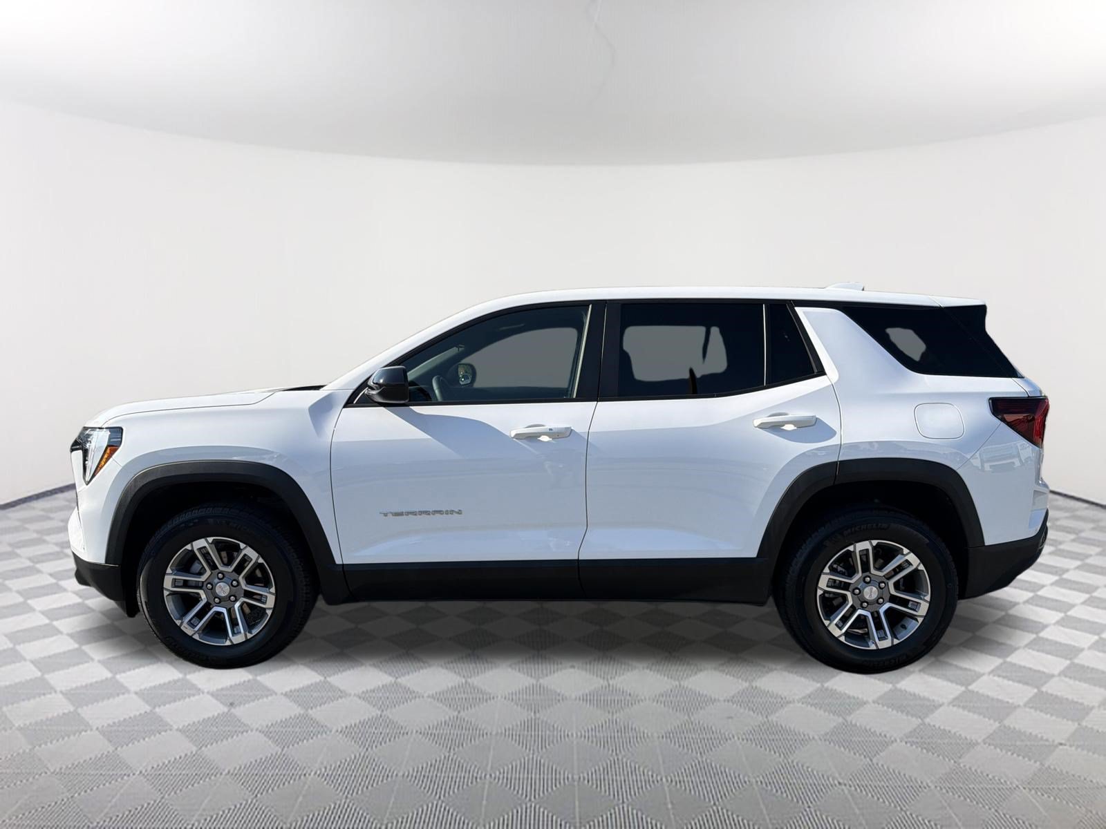 Used 2025 GMC Terrain Elevation FWD image 14