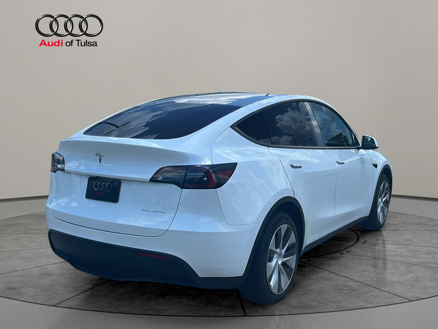 Used 2023 Tesla Model Y Long Range AWD/4WD image 7