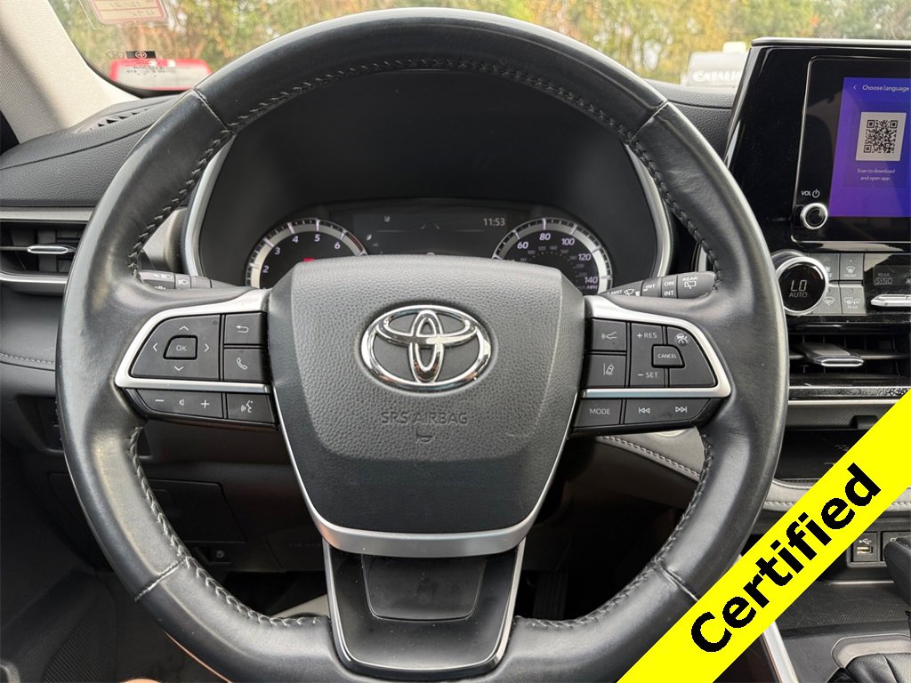 Used 2024 Toyota Highlander XLE image 21