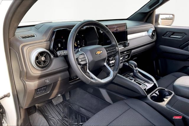 Used 2024 Chevrolet Colorado LT w/ LT Convenience Package image 12