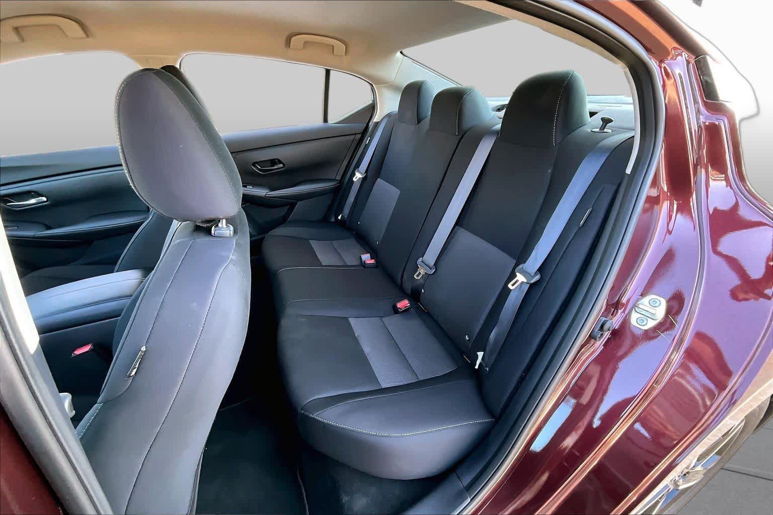 Used 2025 Nissan Sentra SV w/ All-Weather Package FWD image 13