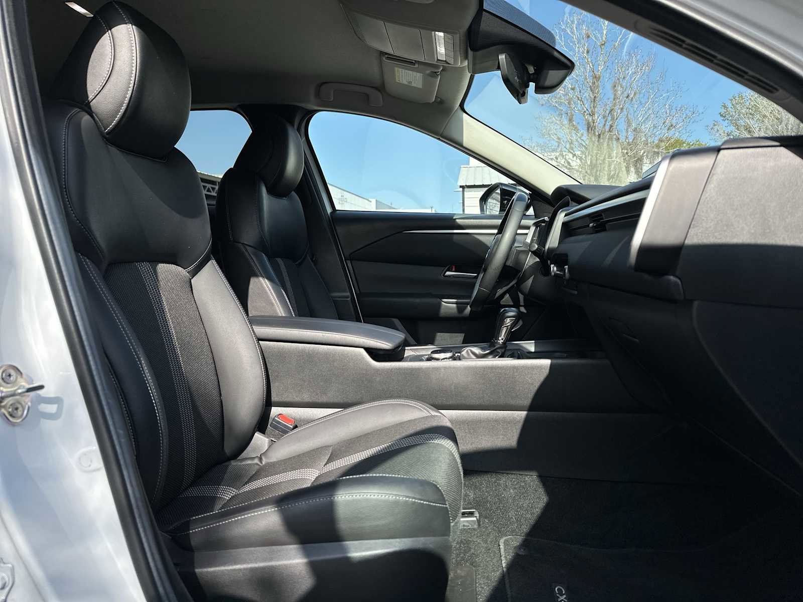 Used 2024 MAZDA CX-50 AWD 2.5 S w/ Cargo Package image 19