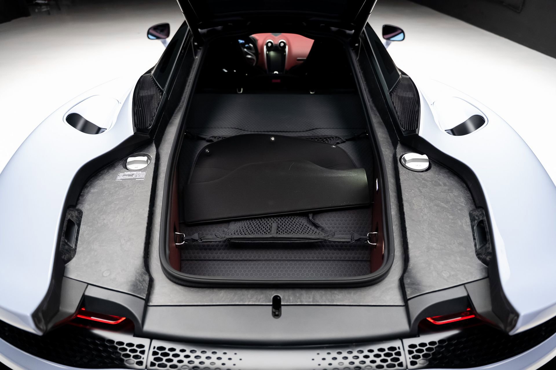 Used 2023 McLaren GT RWD image 58