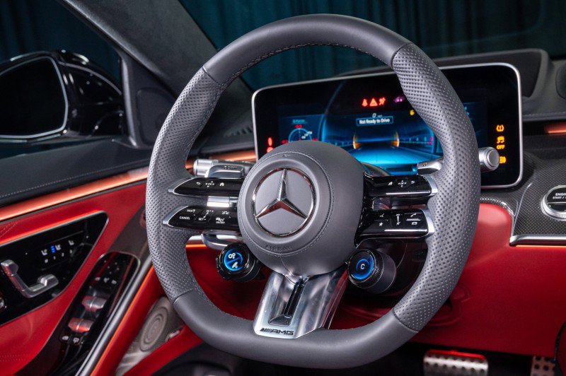 New 2026 Mercedes-Benz S 63 AMG S image 16