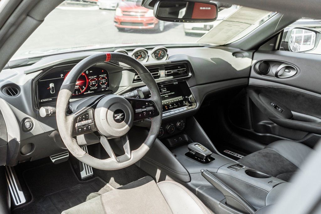 Used 2024 Nissan Z NISMO w/ Floor Mat Package RWD image 9