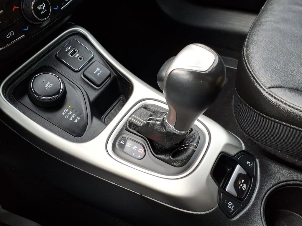 Used 2021 Jeep Compass 80th Special Edition image 20