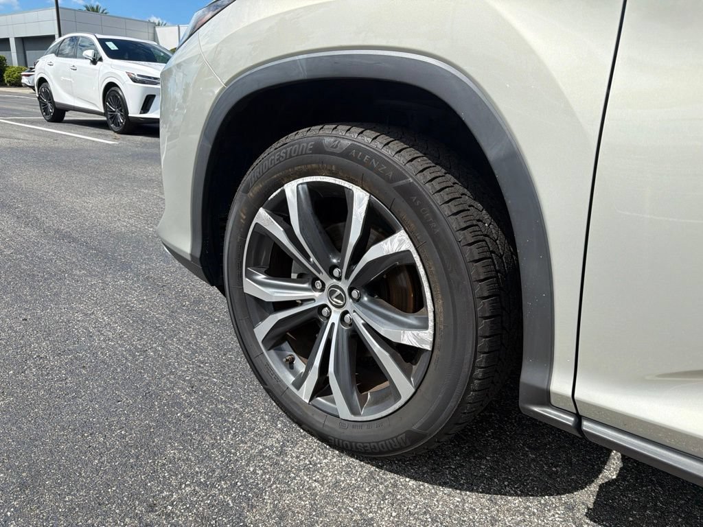 Used 2021 Lexus RX 350L FWD w/ Premium Package image 9