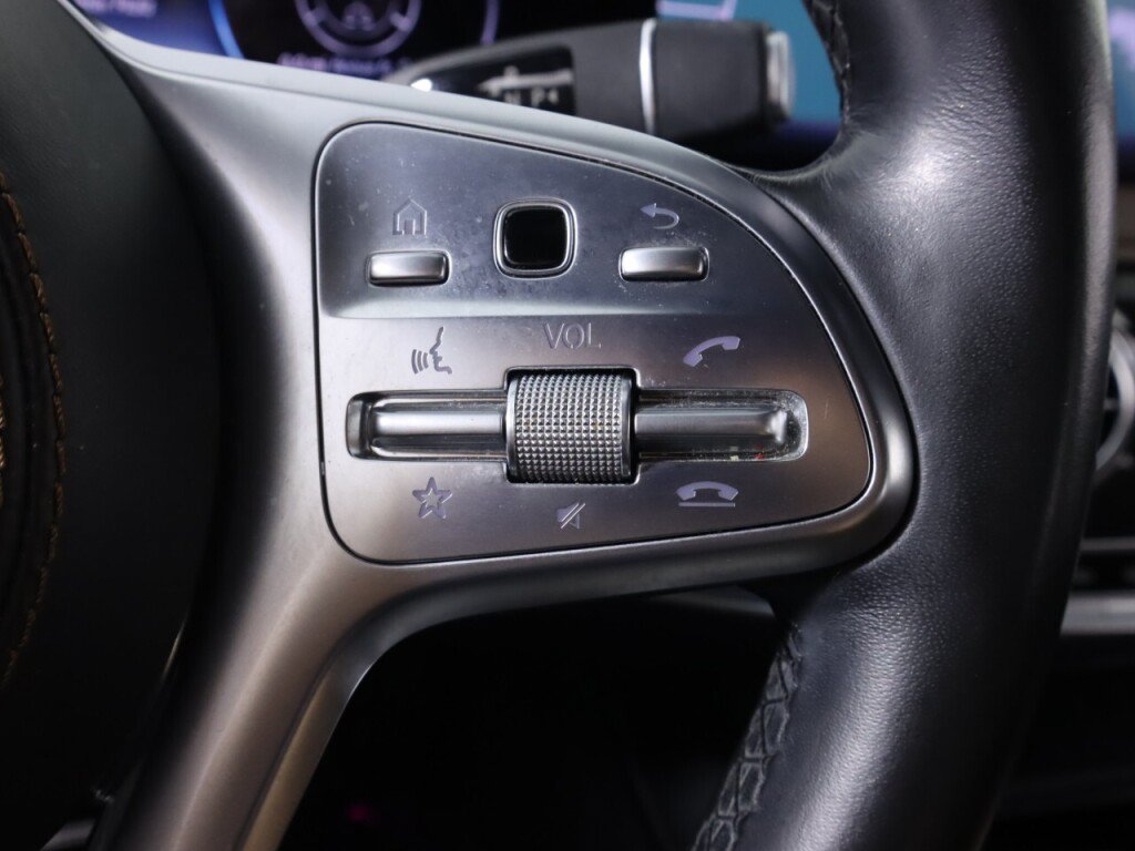 Used 2018 Mercedes-Benz S 560 4MATIC Sedan image 14
