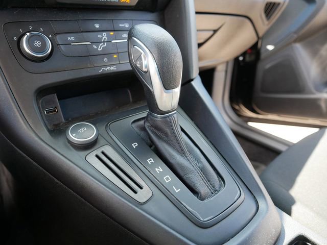 Used 2017 Ford Focus SE image 31