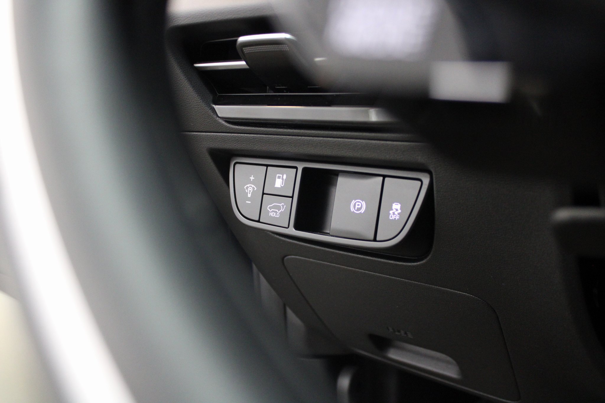 Used 2024 Kia EV6 Wind w/ Wind Technology Package image 31