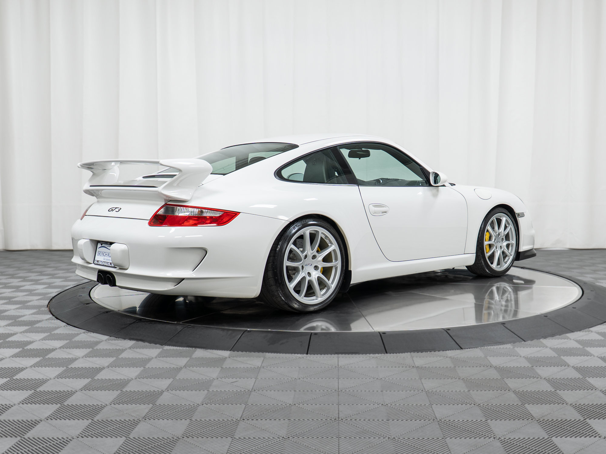 Used 2007 Porsche 911 GT3 RWD image 7