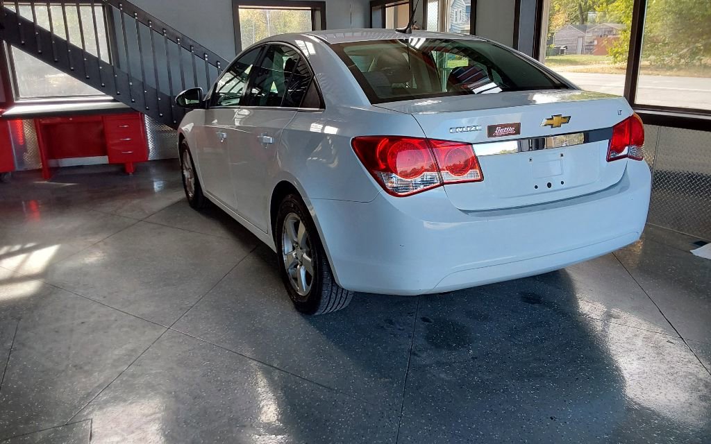 Used 2012 Chevrolet Cruze LT FWD image 10